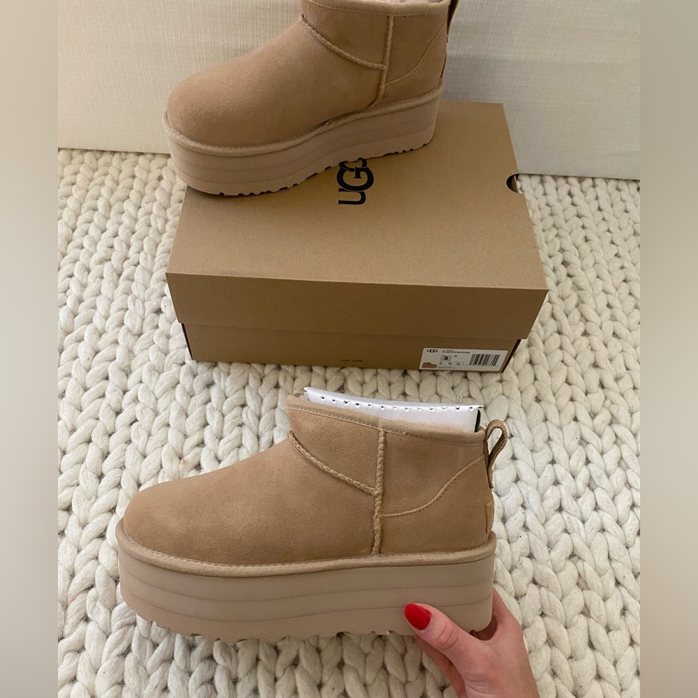 Ugg classic ultra mini platform